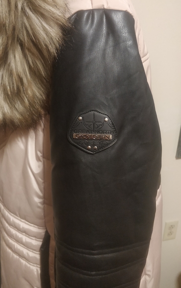 Oxygen Collection Parka - Picture 4 of 8